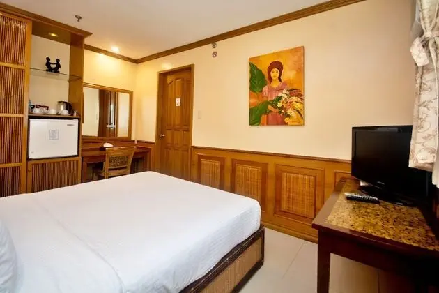 3-Bedroom Family Suite