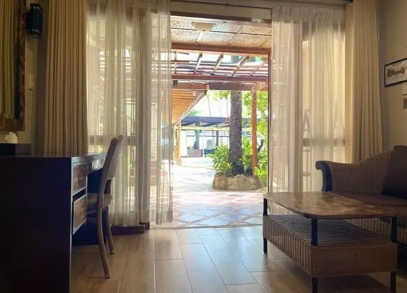 Premier Poolview