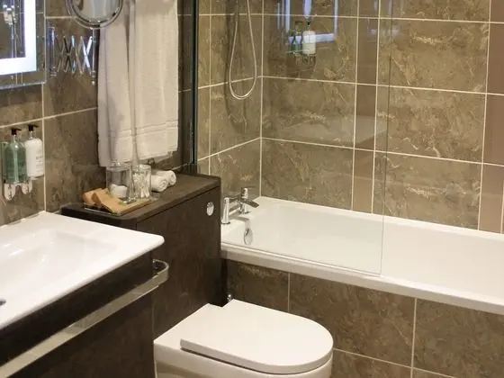 Deluxe Tek Büyük Yataklı Oda, Banyolu/Duşlu (Cranwell)