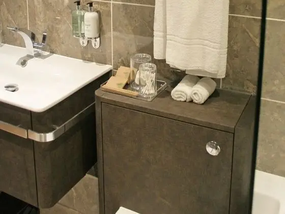 Deluxe Tek Büyük Yataklı Oda, Banyolu/Duşlu (Cranwell)