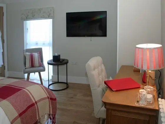 Tek Büyük veya İki Ayrı Yataklı Oda, Engellilere Uygun (Drury - Disabled Friendly)