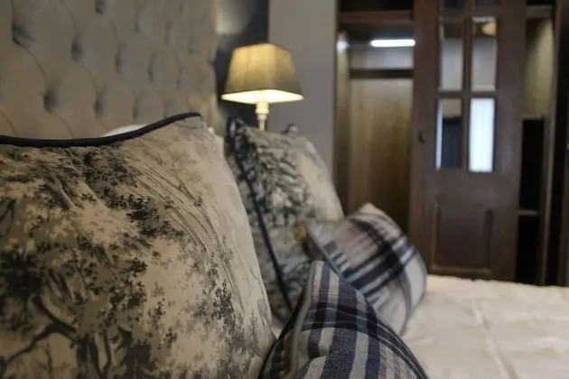 Deluxe Tek Büyük Yataklı Oda, Banyolu/Duşlu