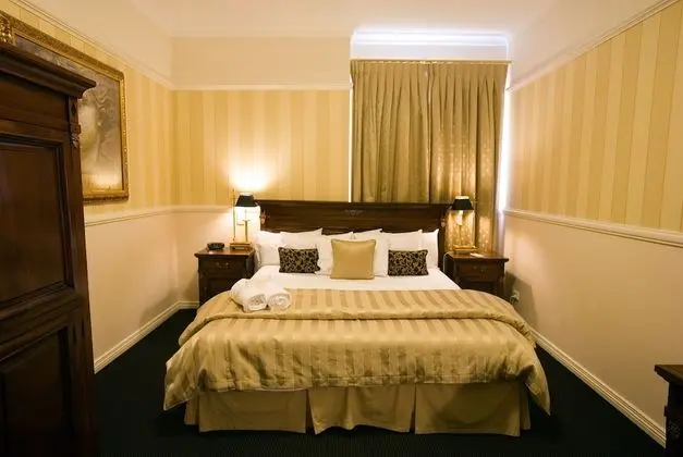 Standard Oda, Sigara İçilmez, Balkon (Redearth Disabled Room)