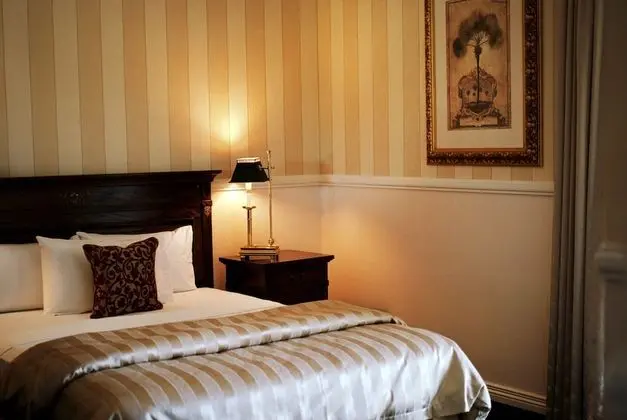 Standard Oda, Sigara İçilmez, Balkon (Redearth Disabled Room)