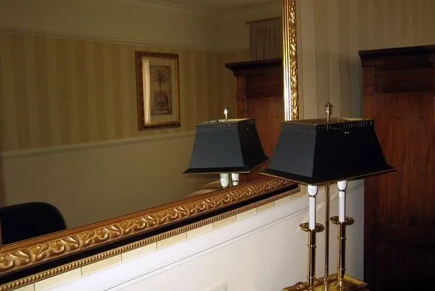 Standard Oda, Sigara İçilmez, Balkon (Redearth Disabled Room)