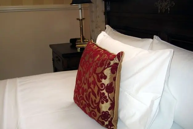 Standard Oda, Sigara İçilmez, Balkon (Redearth Disabled Room)