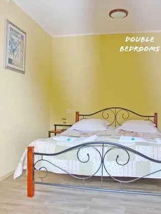 Basic Tek Büyük Yataklı Oda, 1 Çift Kişilik Yatak, Özel Banyo, Zemin Kat