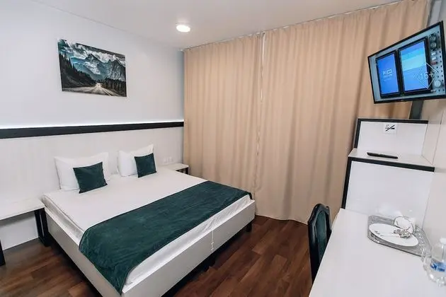 Standard Tek Büyük veya İki Ayrı Yataklı Oda
