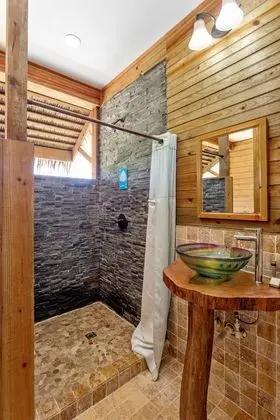 Jungle Lodge, 2 Bedrooms