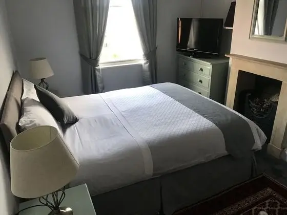 Tek Büyük Yataklı Oda, Özel Banyo (External)