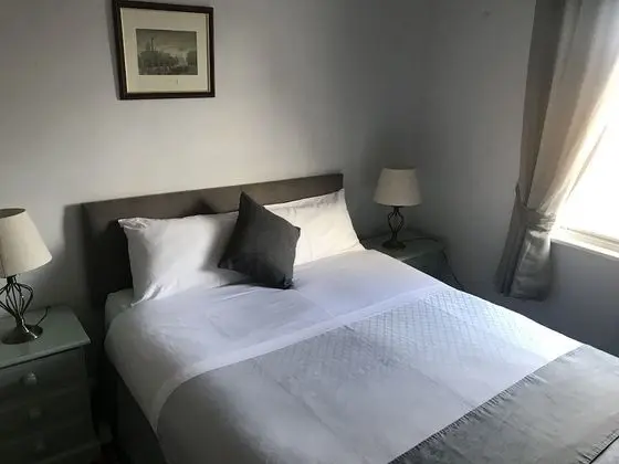 Tek Büyük Yataklı Oda, Özel Banyo (External)