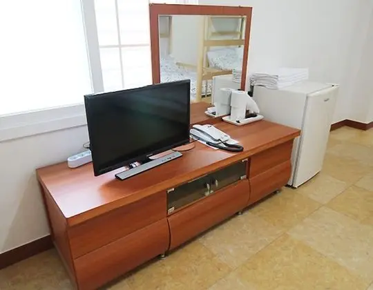 Ortak Ranzalı Oda, Sadece kadınlar için (6 people)