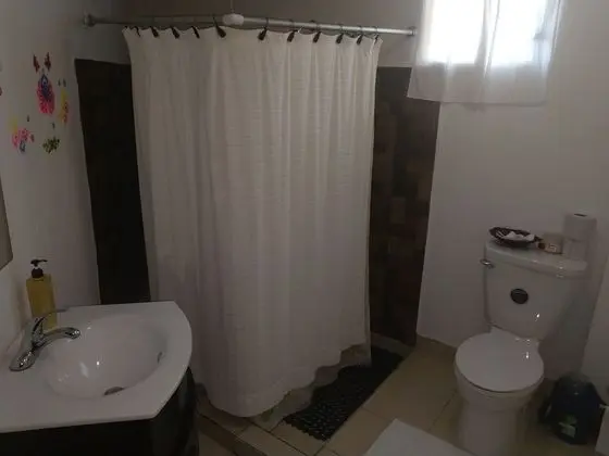 Standard Stüdyo, 1 En Büyük (King) Boy Yatak