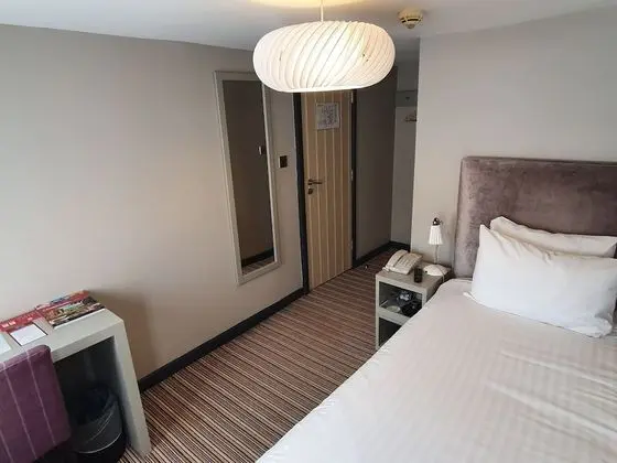 Tek Kişilik Oda, Banyolu/Duşlu