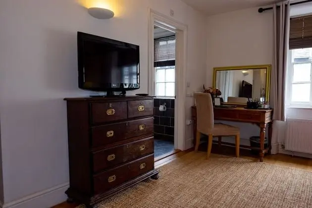 Luxury Tek Büyük Yataklı Oda, Banyolu/Duşlu (Room 1)