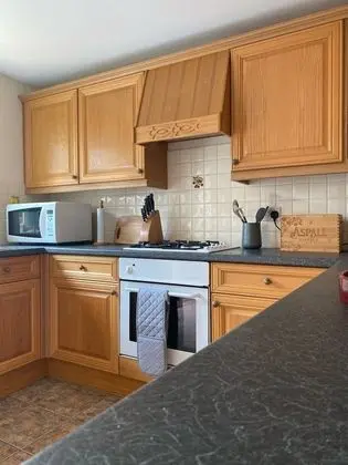 Kır Evi, Banyolu/Duşlu, Avlu Manzaralı (Cottage)