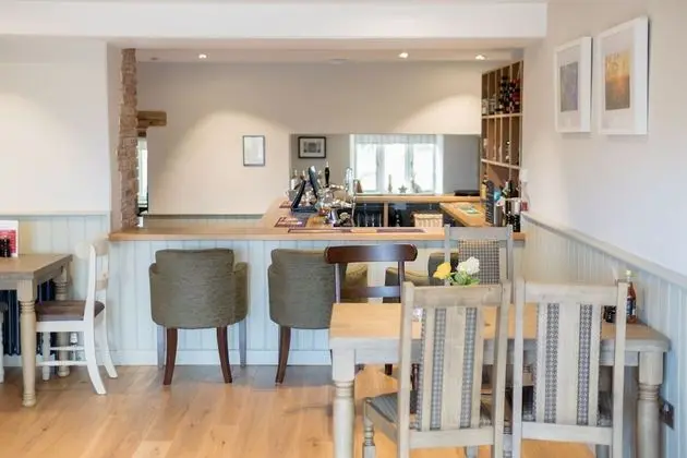 Tek Büyük Yataklı Oda, Banyolu/Duşlu