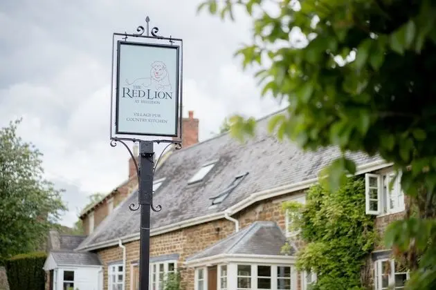 Tek Büyük Yataklı Oda, Banyolu/Duşlu