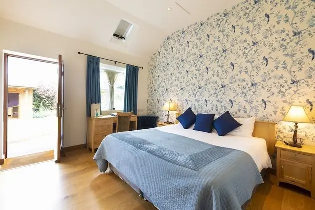 Tek Büyük Yataklı Oda, Banyolu/Duşlu