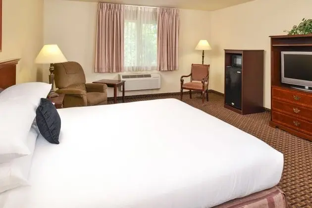 Standard Oda, 1 Büyük (Queen) Boy Yatak, Sigara İçilmez