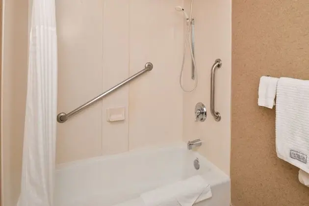 Süit, 1 En Büyük (King) Boy Yatak, Sigara İçilmez