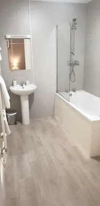 Superior Kulübe, Engellilere Uygun, Banyolu/Duşlu (Ground Floor)