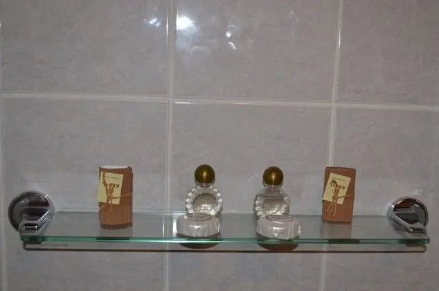 Deluxe Tek Büyük Yataklı Oda (Mary I)