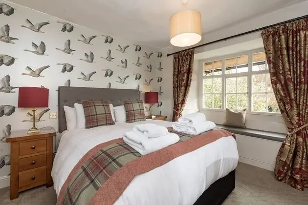 Tek Büyük Yataklı Oda, 1 Çift Kişilik Yatak