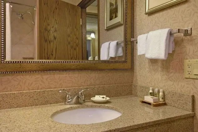 Standard Oda, 2 Büyük (Queen) Boy Yatak, Sigara İçilmez