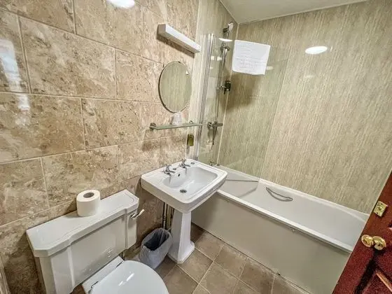 Deluxe İki Ayrı Yataklı Oda, Banyolu/Duşlu (or Shower)