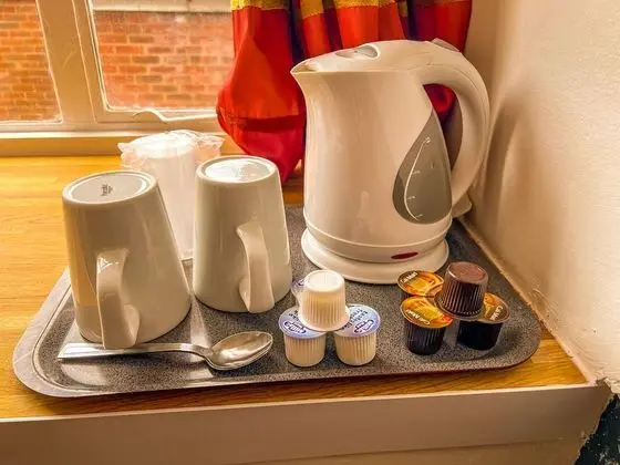 Deluxe Tek Büyük Yataklı Oda, Banyolu/Duşlu (or Shower)