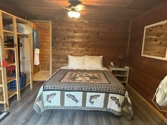 Harbourview Cabin