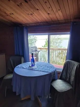 Harbourview Cabin