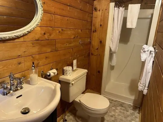 Harbourview Cabin