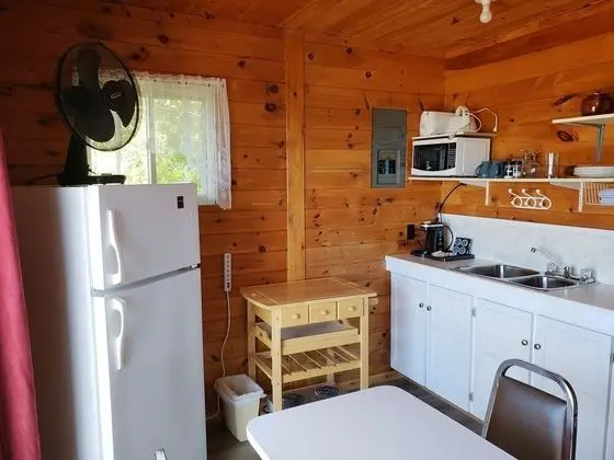 Hitchin' Post  Cabin