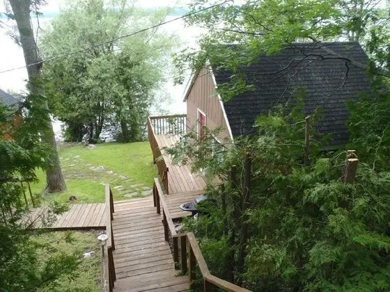Shore Line Cabin