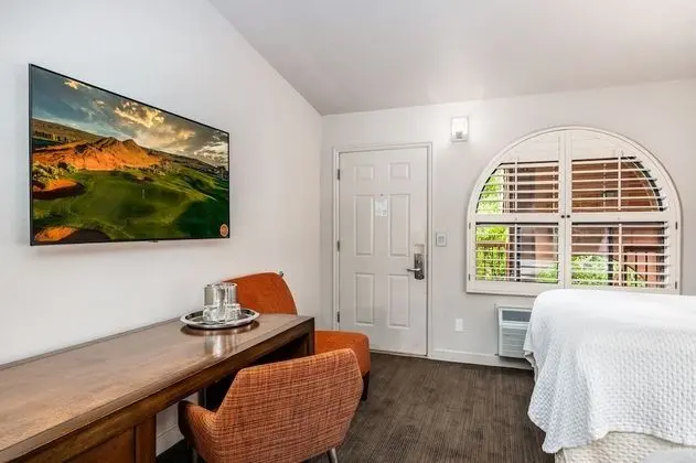 Oda, 1 Büyük (Queen) Boy Yatak, Dağ Manzaralı