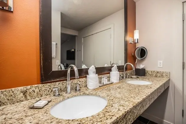 Oda, 1 En Büyük (King) Boy Yatak, Dağ Manzaralı