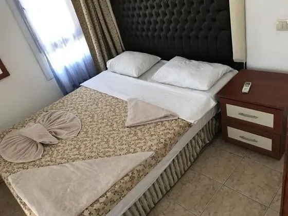 Standart Oda, Kara veya Havuz Manzaralı