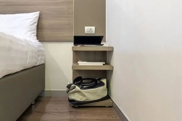 Standard Tek Büyük Yataklı Oda