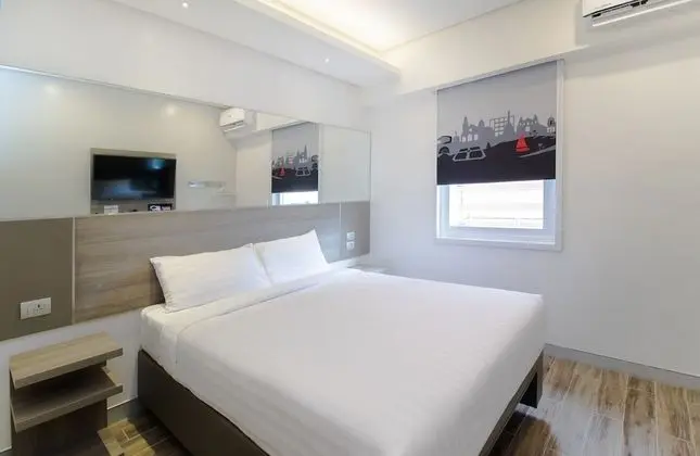 Standard Tek Büyük Yataklı Oda