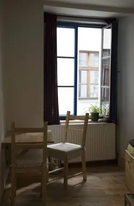 Basic Tek Büyük Yataklı Oda