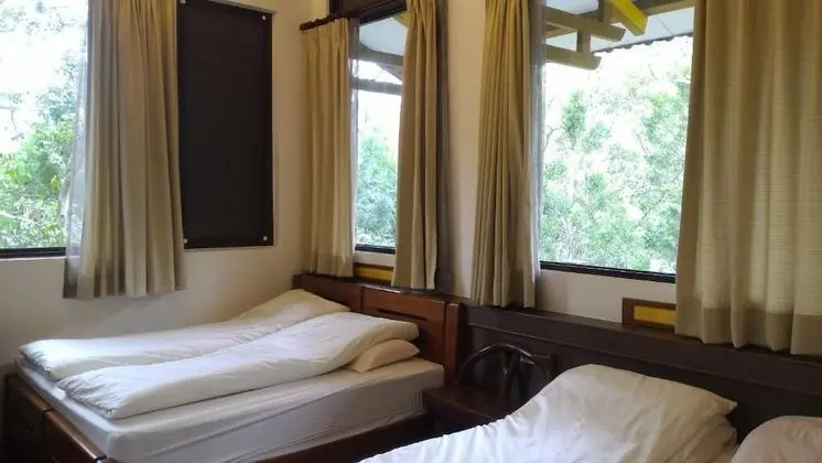 Deluxe Dört Kişilik Oda (105)