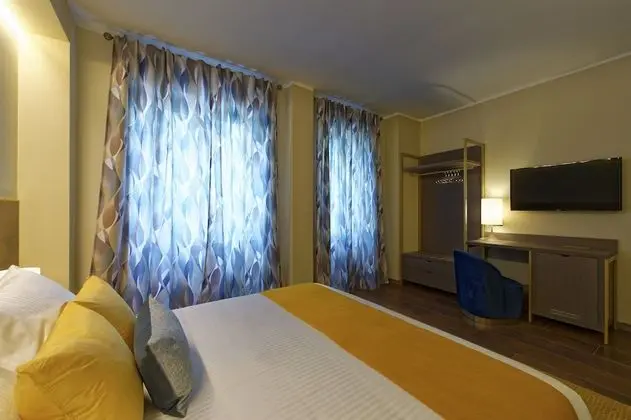 Deluxe Tek Büyük Yataklı Oda (CAMERA 1 RR)