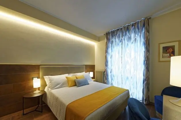 Deluxe Tek Büyük Yataklı Oda (CAMERA 2 RR)