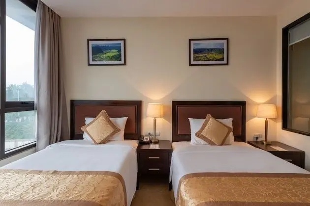 Deluxe Üç Kişilik Oda
