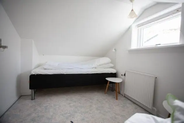 Family Ev, 4 Yatak Odası (Black House)
