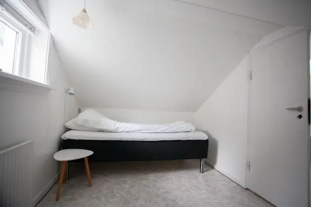 Family Ev, 4 Yatak Odası (Black House)