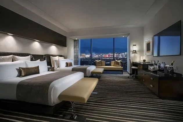 Luxury Oda