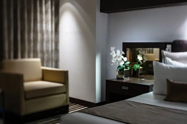 Luxury Oda